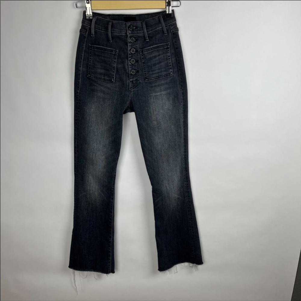 Mother The Patch Pocket Hustler Ankle Fray in Leave The Light On size 24